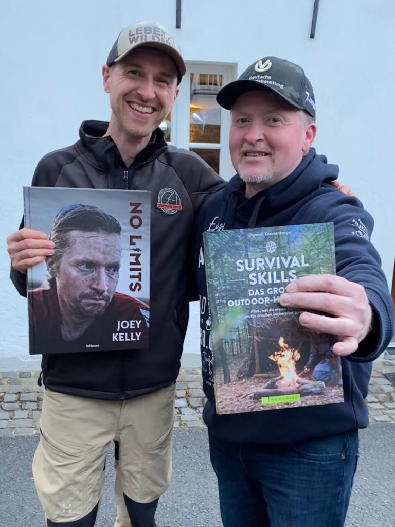 Dominik Knausenberger und Joey Kelly veranstalten gemeinsam Survival Trainings.